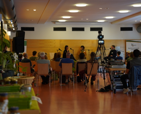 SAFFT4EU Auftaktveranstaltung, Podiumsdiskussion im Livestream; Copyright: Leonie Schmidtlein, vErde regenerativ e.V.